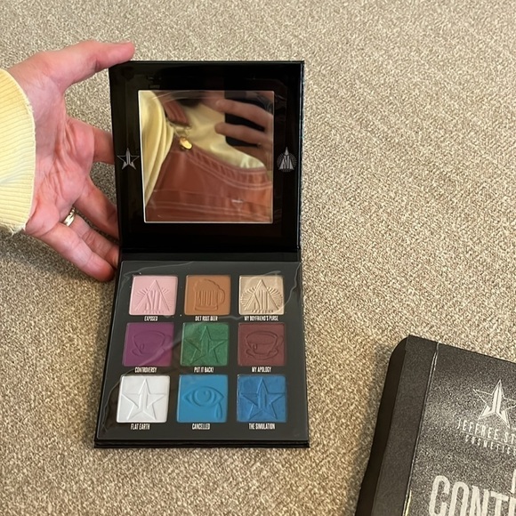 Jeffree Star x Shane Dawson Mini Controversy Palette Emerald Edition - Picture 4 of 4